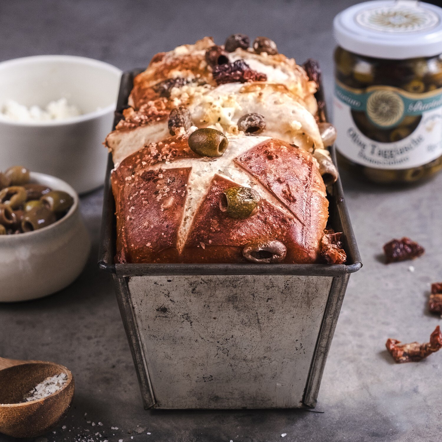 Laugen-Partybrot mit Oliven